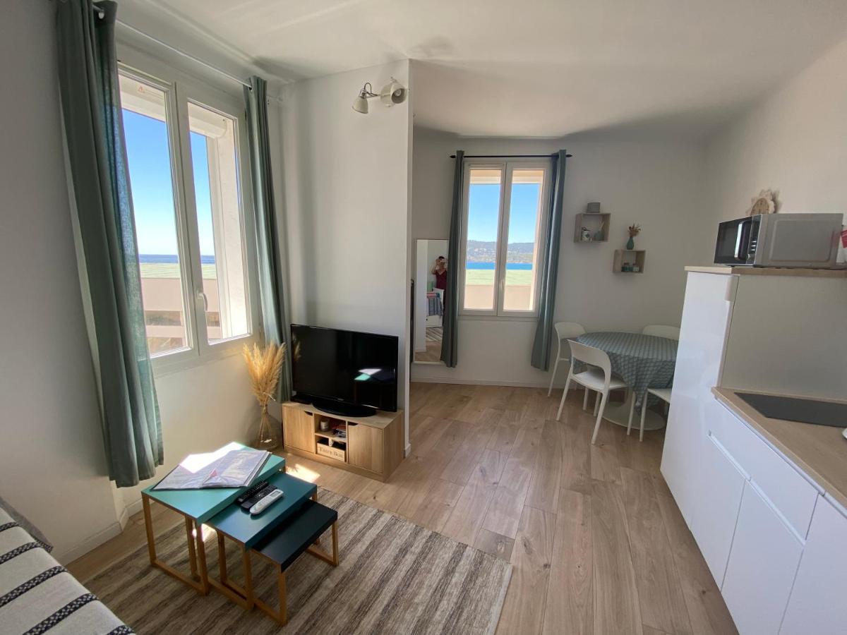 Studio Le Monroe Les Pieds Dans L'Eau 10 M De La Mer La Seyne-sur-Mer Eksteriør bilde